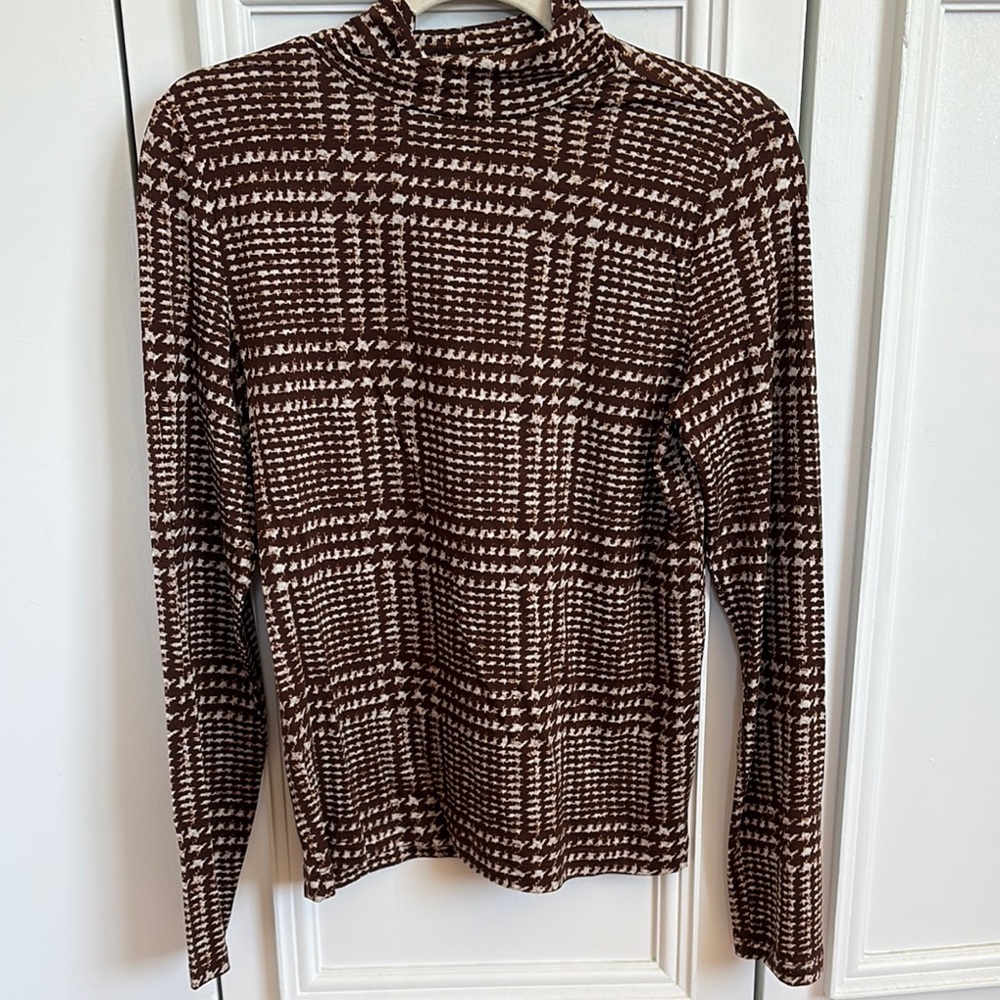 LOFT Brown and White Fitted Ribbed Blouse with Peter Pan Collar